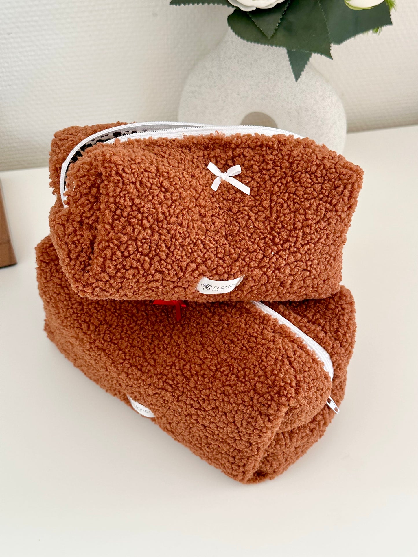 Trousse de toilette en peluche 🧸 /moumoute