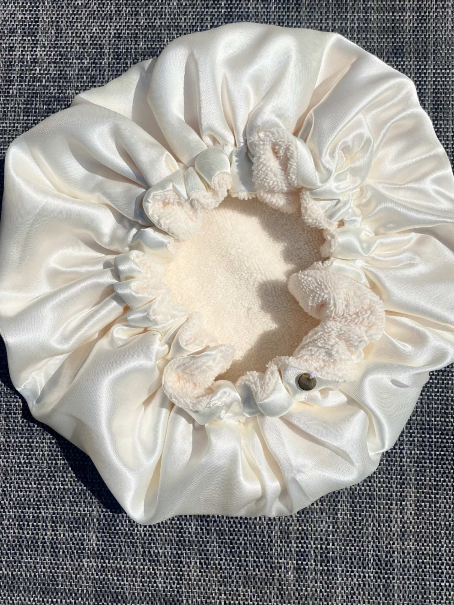 Bonnet de soin capillaire en satin et fibre de bambou