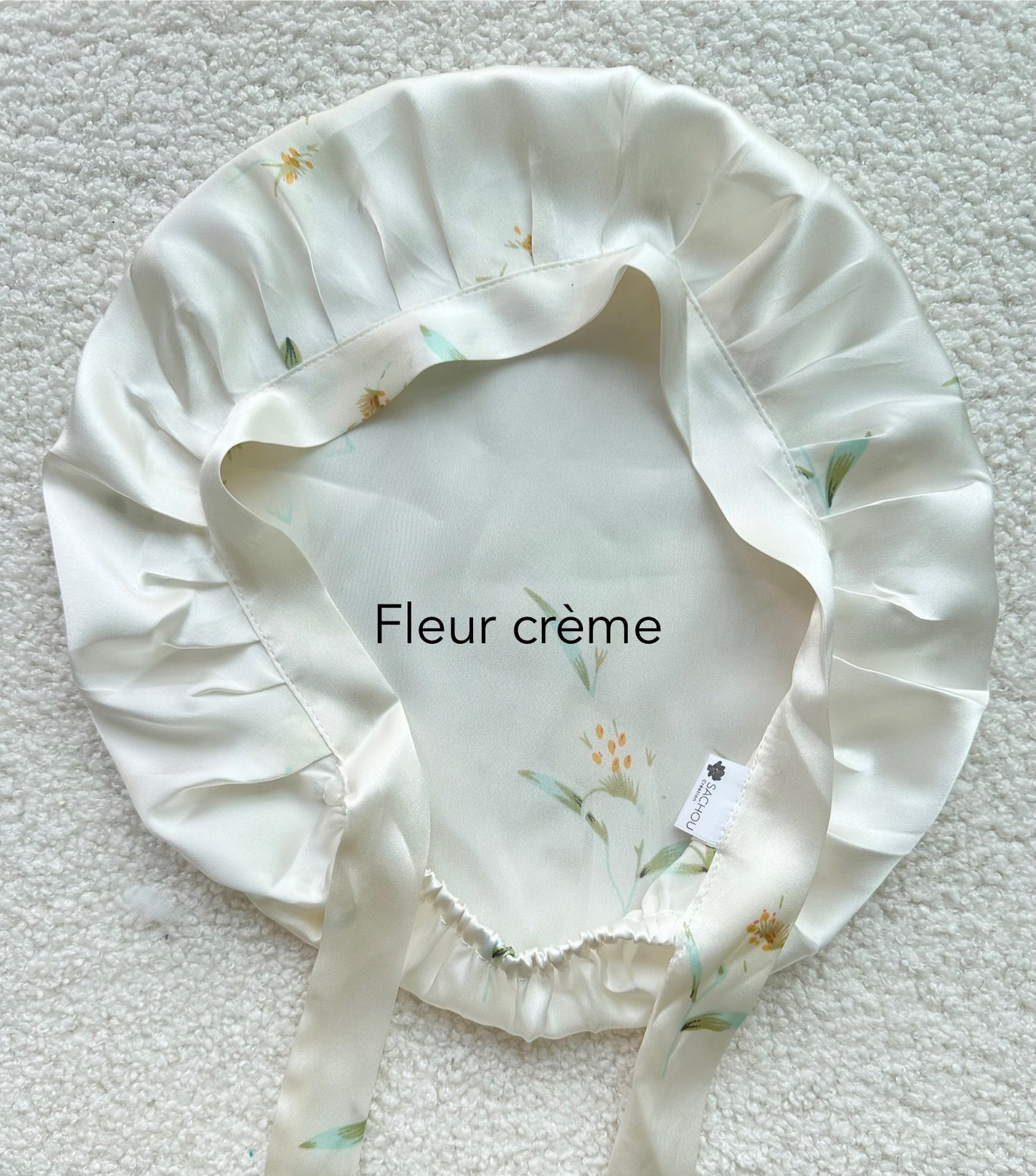 Bonnet ajustable en soie de mûrier 19 mommes