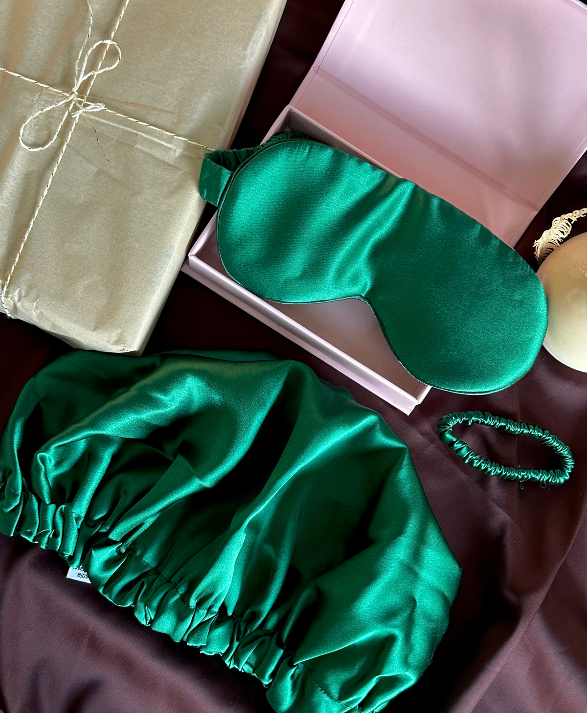 Coffret cadeau 100% soie de mûrier 19 mommes
