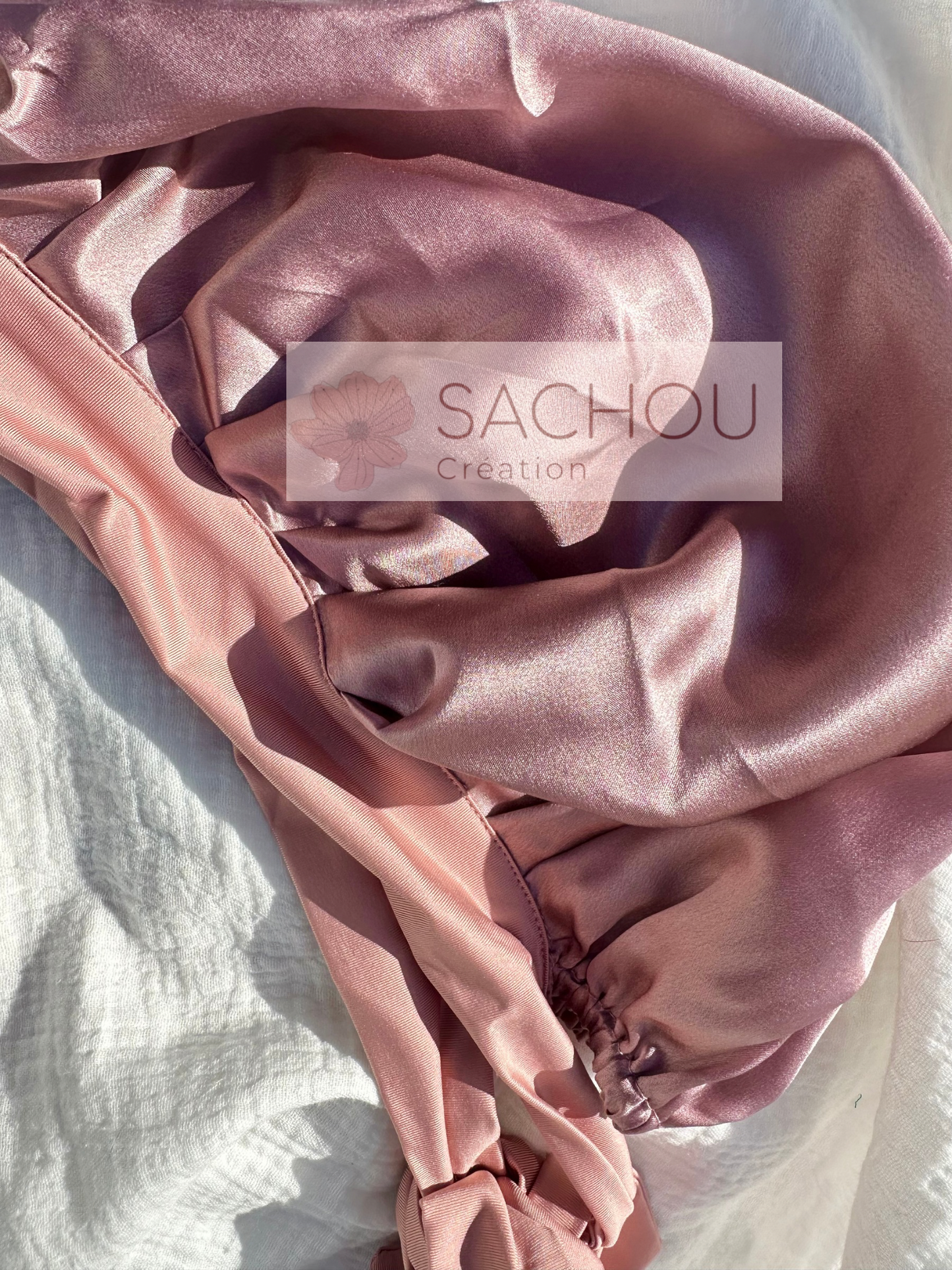 Bonnet ajustable en soie de mûrier 22 mommes
