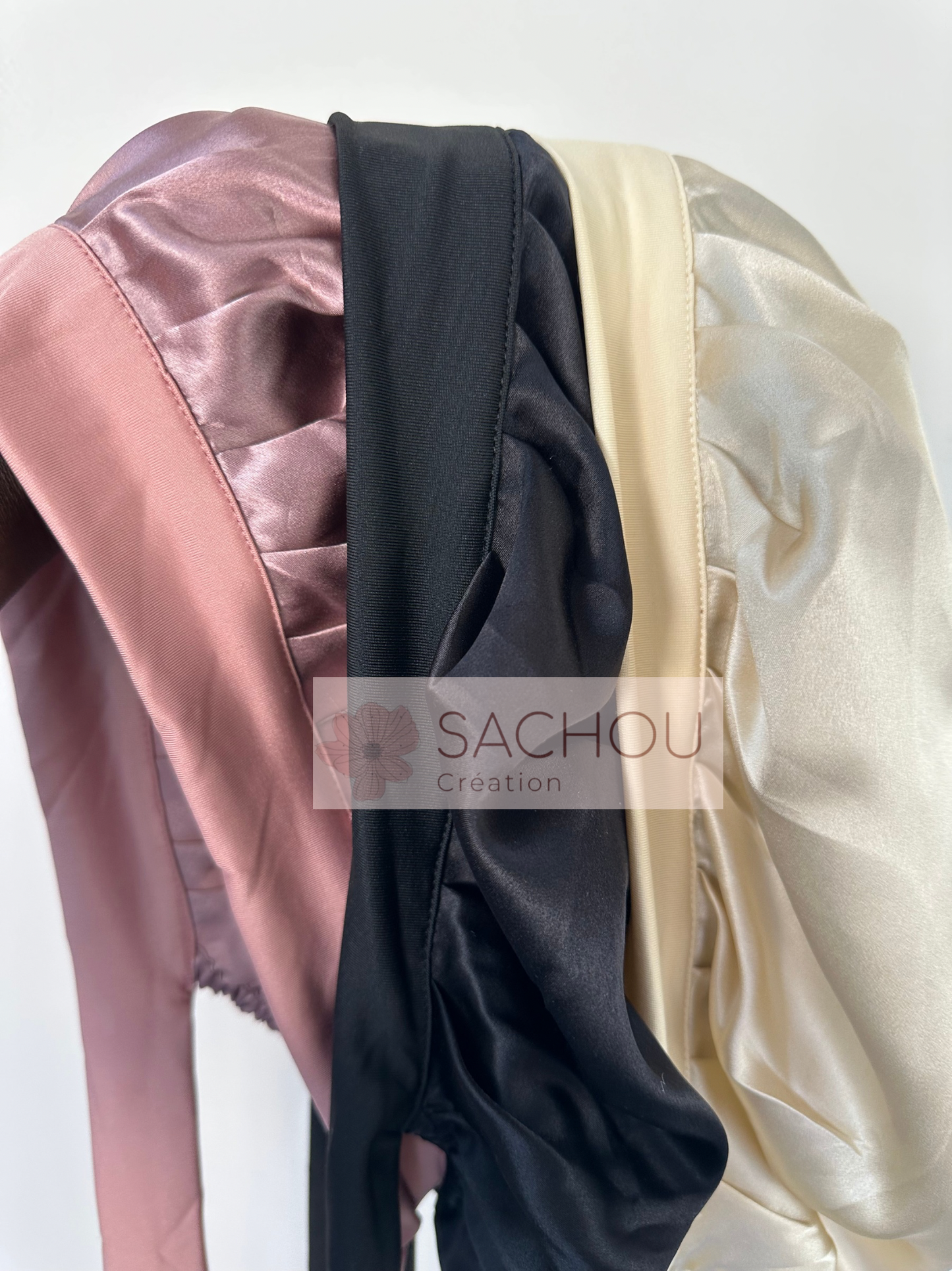 Bonnet ajustable en soie de mûrier 22 mommes