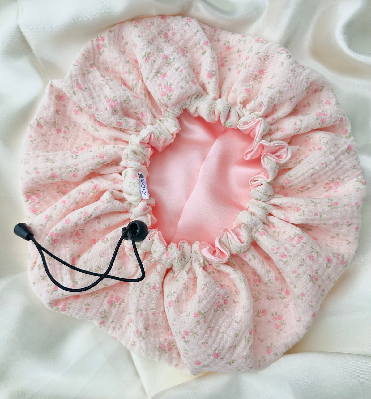 Bonnet ajustable en gaz de coton et satin