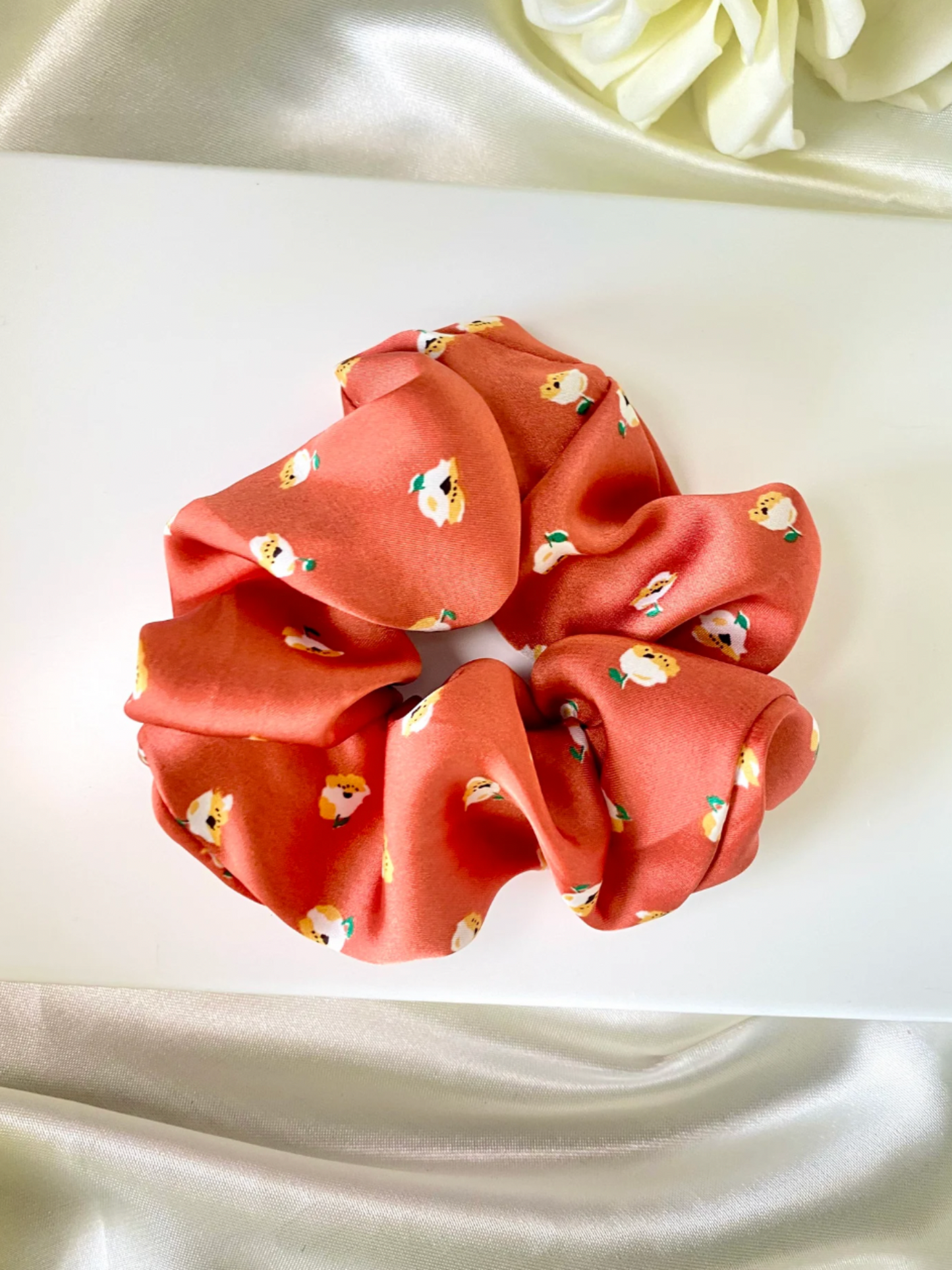 Chouchou en satin Emma