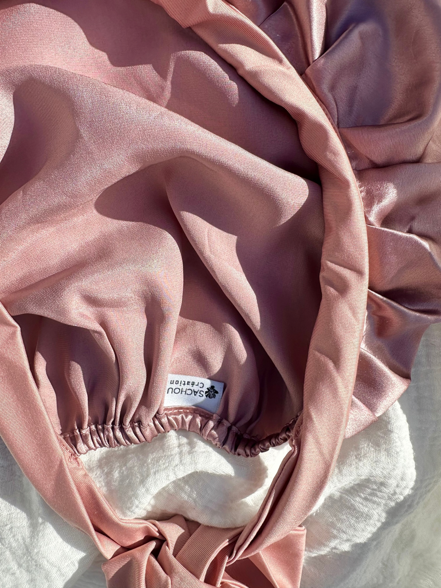Bonnet ajustable en soie de mûrier 22 mommes