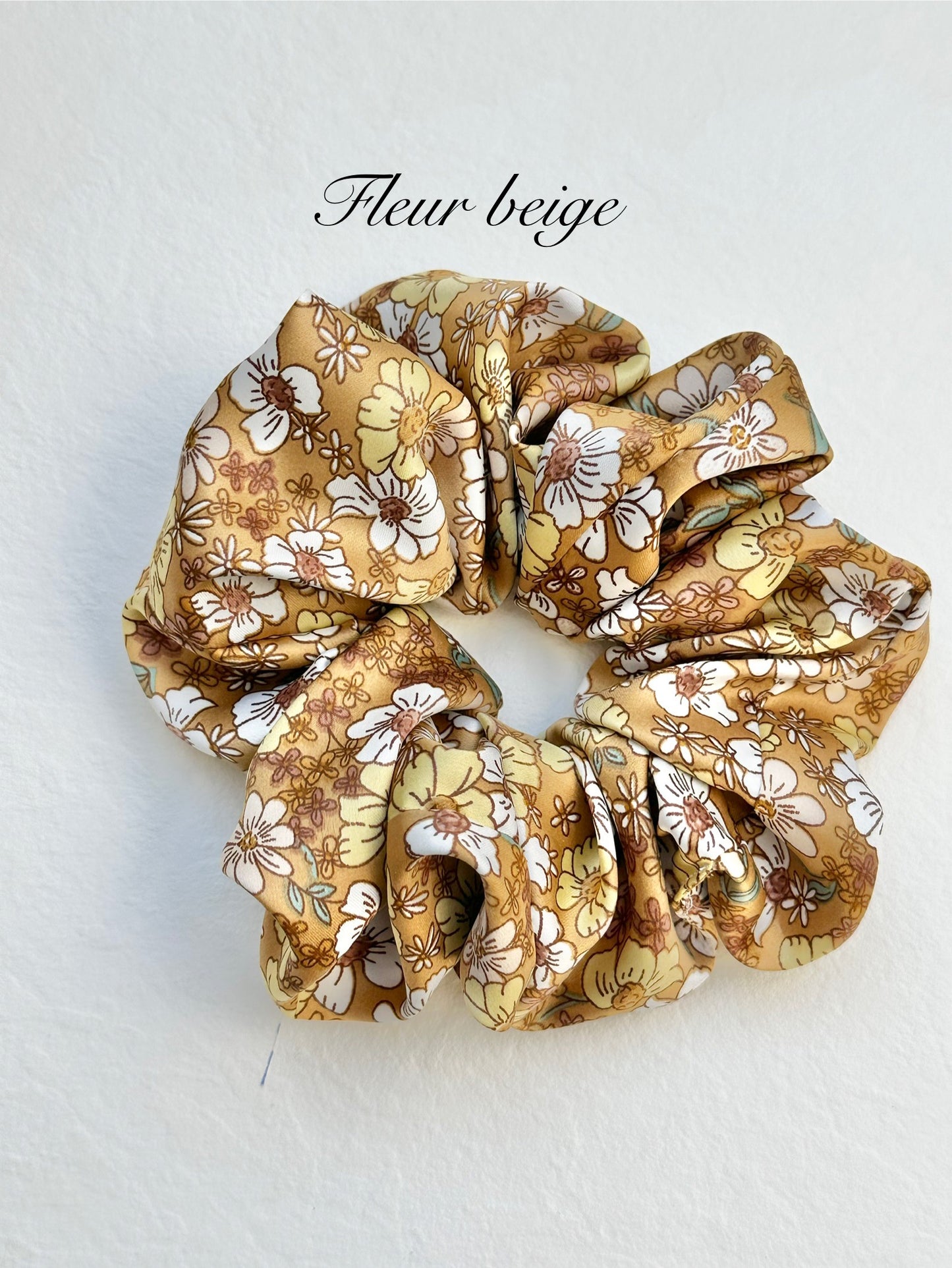 Chouchou en satin imprimé fleur